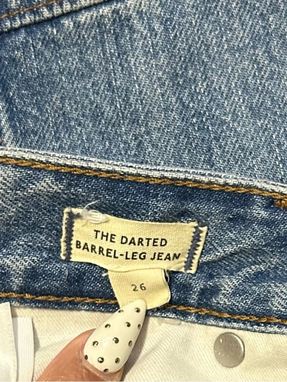 Madewell Darted Barrel-leg jean - Picture 5 of 7